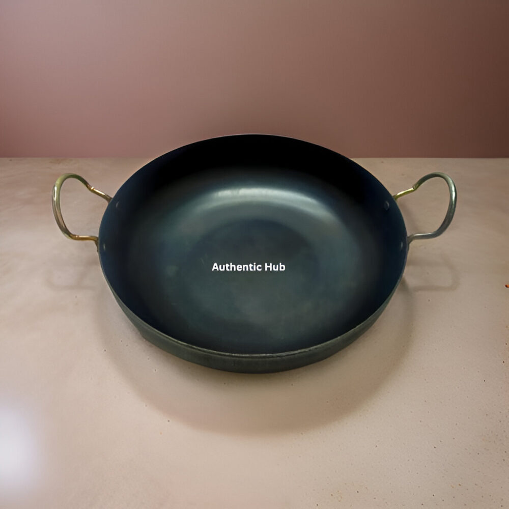 11 inch iron kadai with steel handle - Image 3