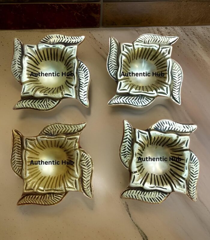 Brass set of 10 diya