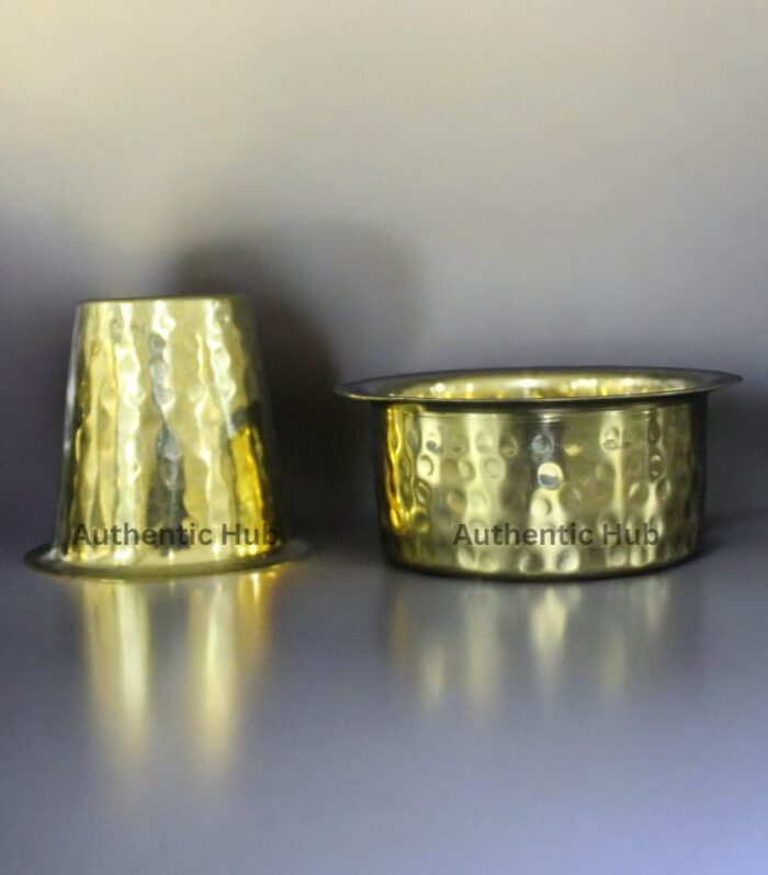 Set of 4 hammered brass dabara